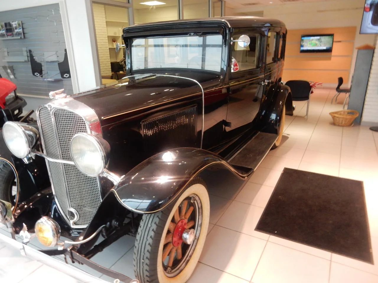 Used 1931 Black Pontiac sedan image 6