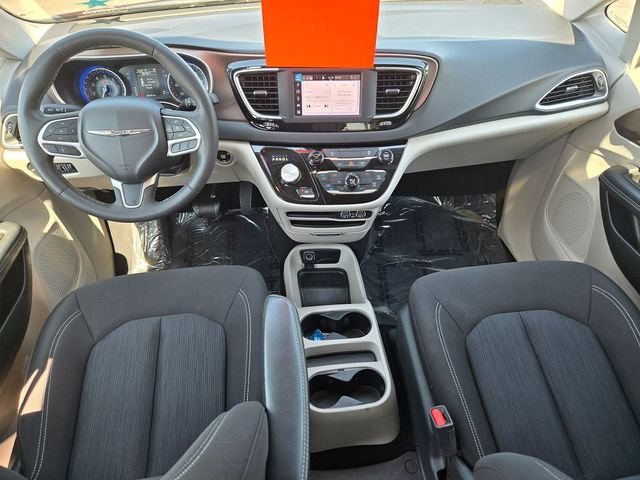 Used 2023 Red Chrysler LX image 8