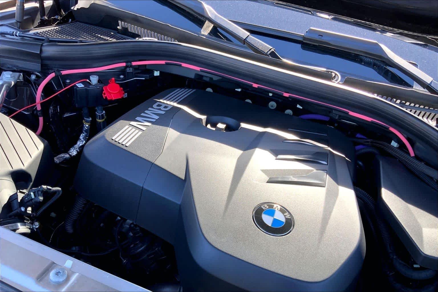 Used 2026 Dark Graphite Metallic BMW 30 xDrive image 17