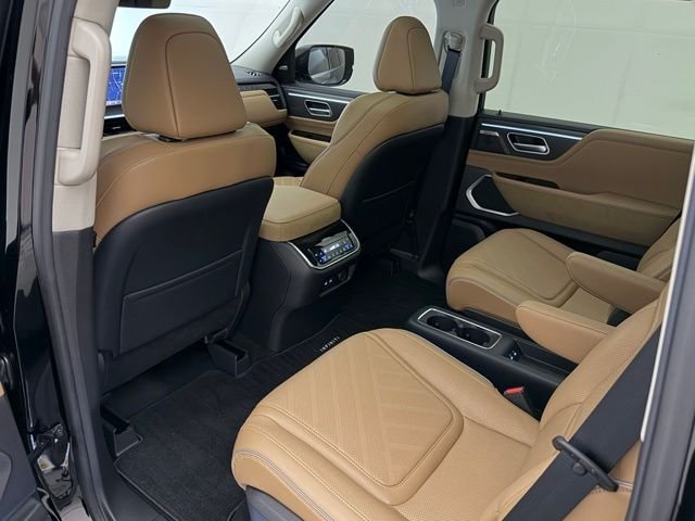 New 2026 BLACK OBSIDIAN INFINITI Luxe 2WD image 18