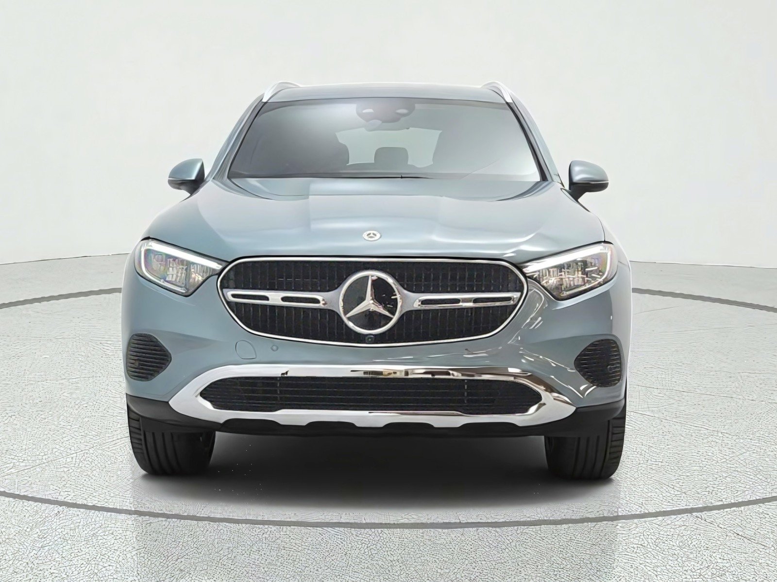 New 2026 Verde Silver Metallic Mercedes-Benz GLC 300 4MATIC® SUV image 2