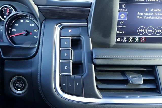 Used 2022 Black Chevrolet LS image 23