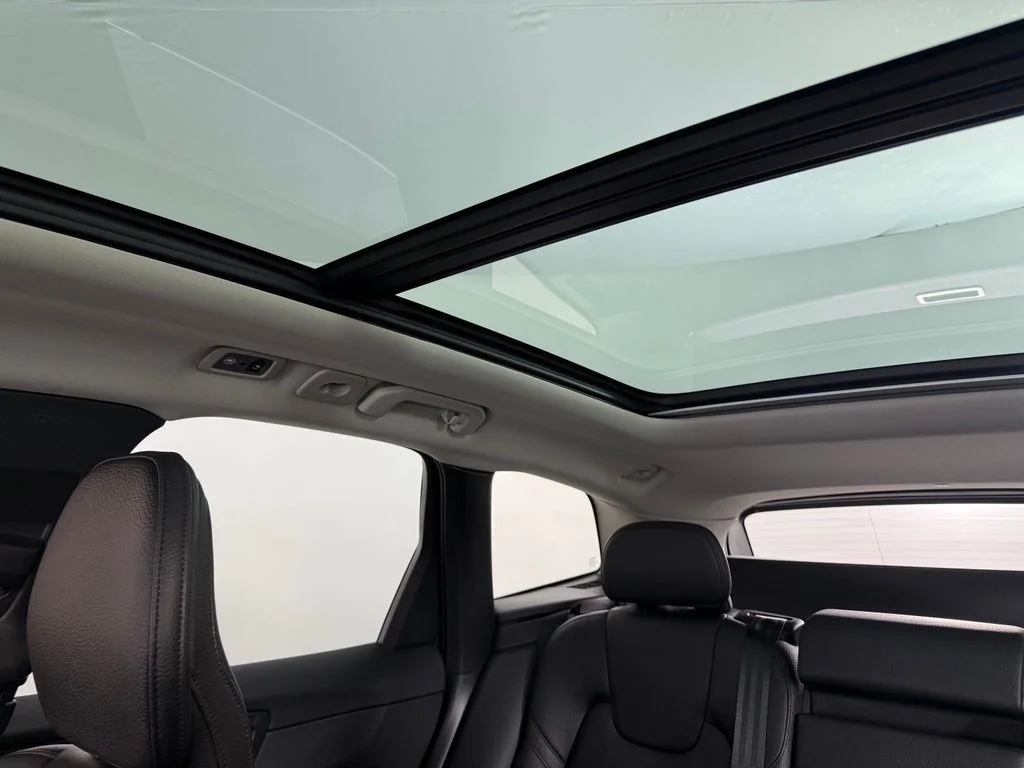 2021 Volvo XC60 Momentum - Photo 29