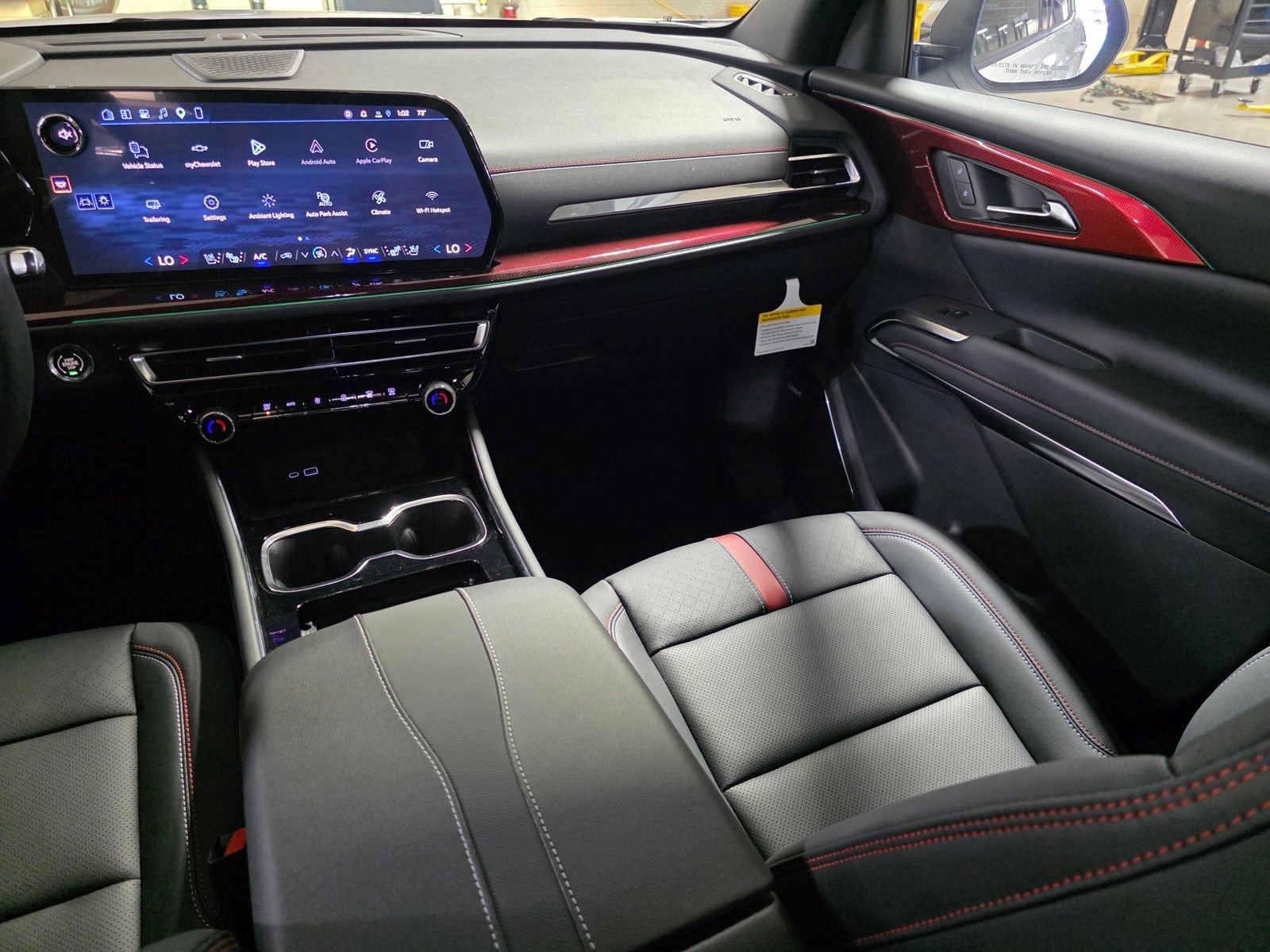 2026 Chevrolet Traverse RS - Photo 18