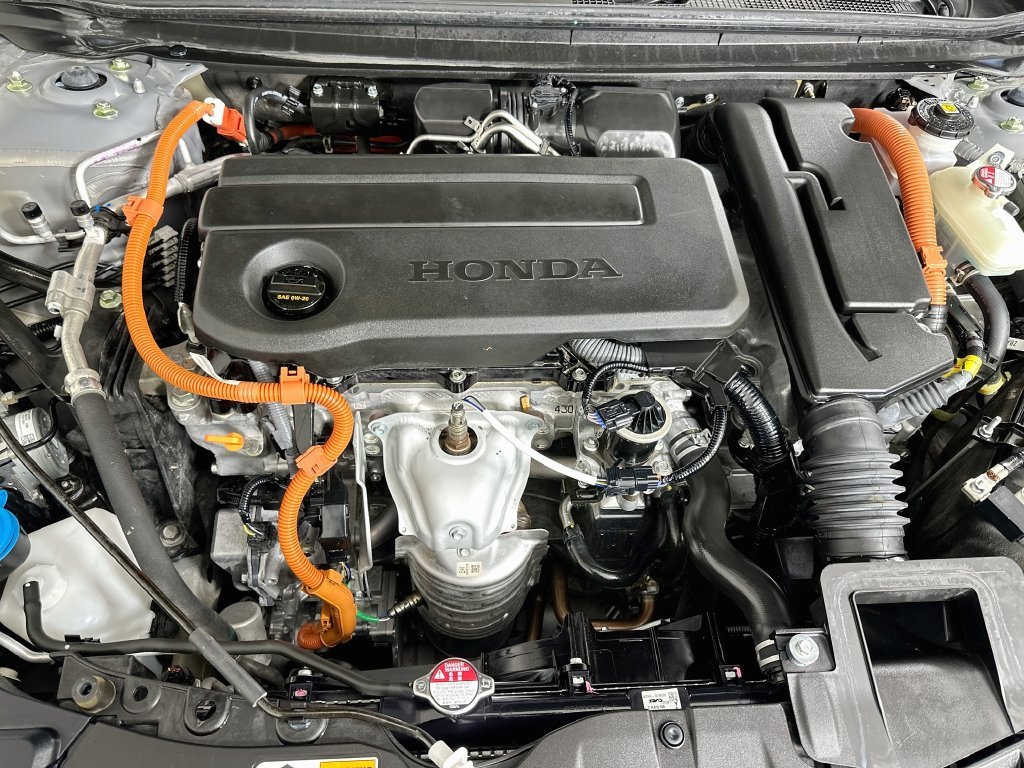 Certified Used 2025 Urban Gray Pearl Honda Sport image 28