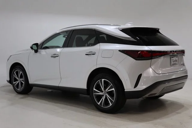 Used 2023 White Pearl Lexus 350 Premium Plus image 5
