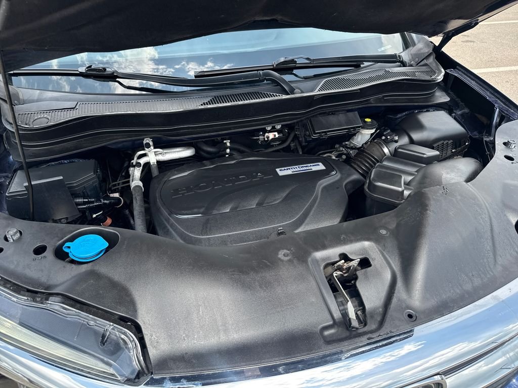 Used 2019 Blue Honda LX image 43