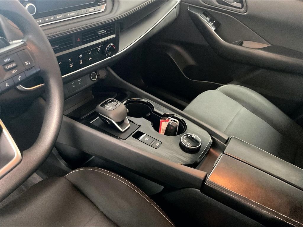 Certified Used 2024 White Nissan S image 20