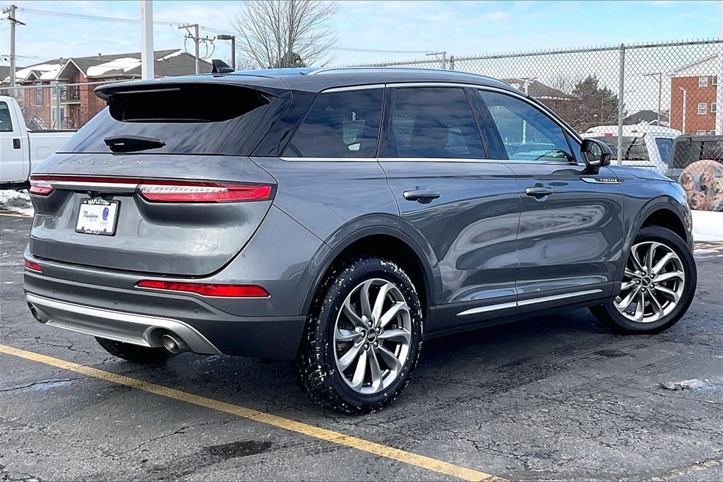 2022 LINCOLN CORSAIR - Image 9