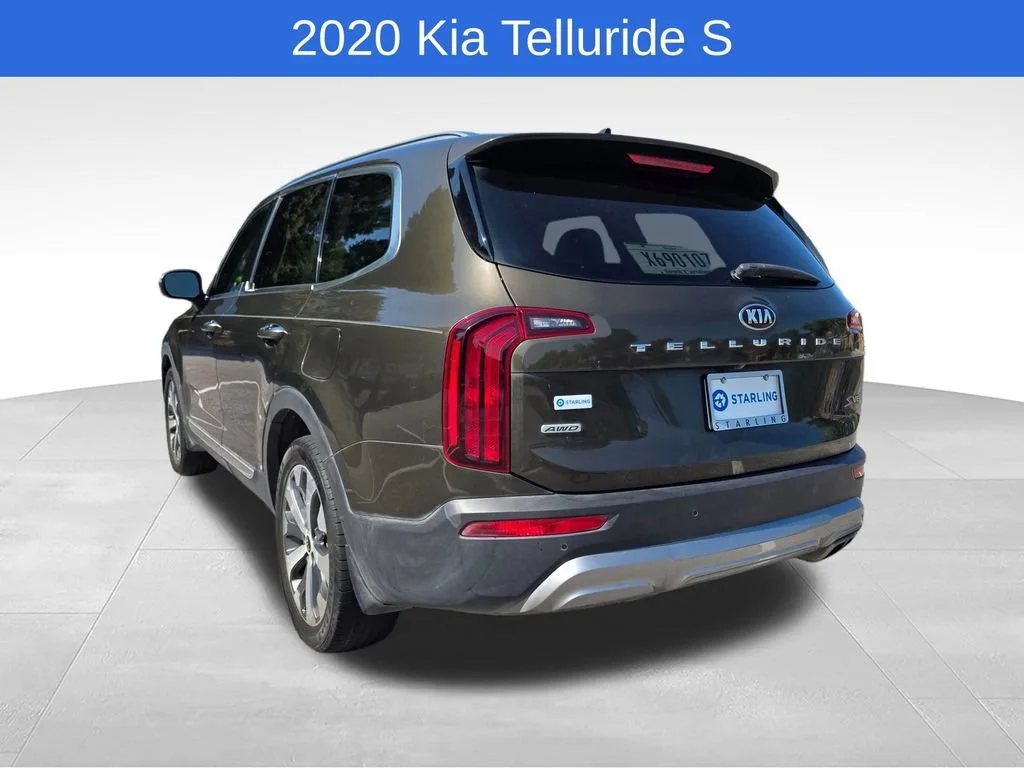 Used 2020 Green Kia S image 7