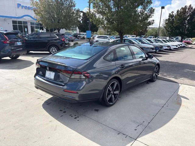 Certified Used 2026 Meteorite Gray Metallic Honda SE image 39