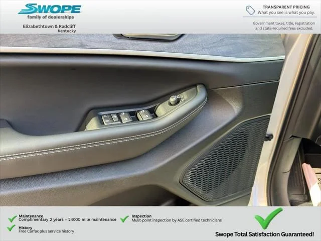 New 2026 Silver Zynith Exterior Paint Jeep Laredo image 15