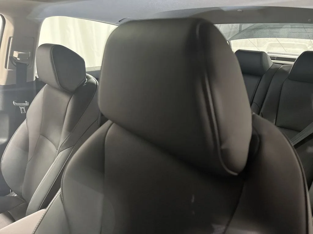 New 2026 Canyon River Blue Metallic Honda Touring image 15