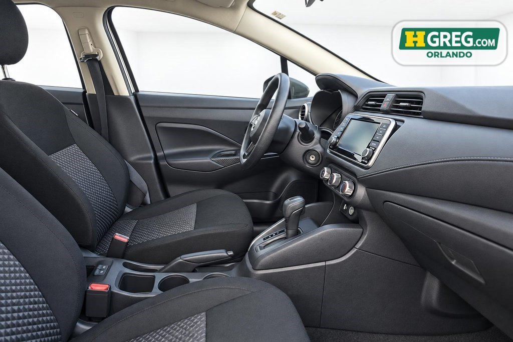 Used 2024 Brilliant Silver Metallic Nissan S image 8