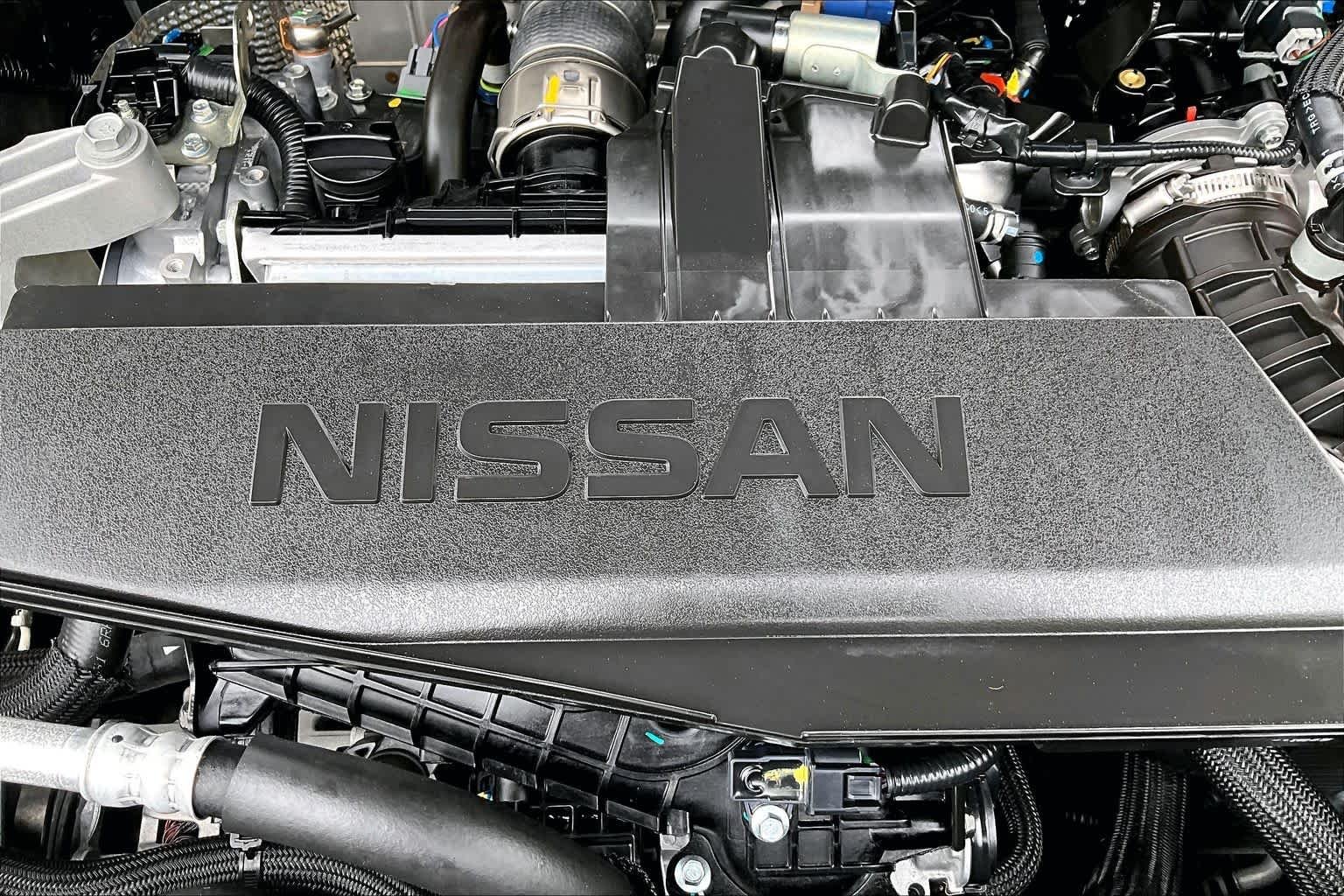 Used 2026 Super Black Nissan SL image 33