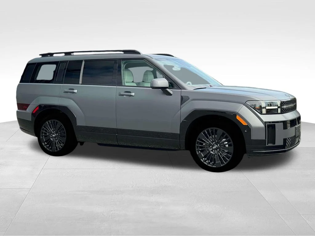 Used 2025 Gray Hyundai Calligraphy image 11