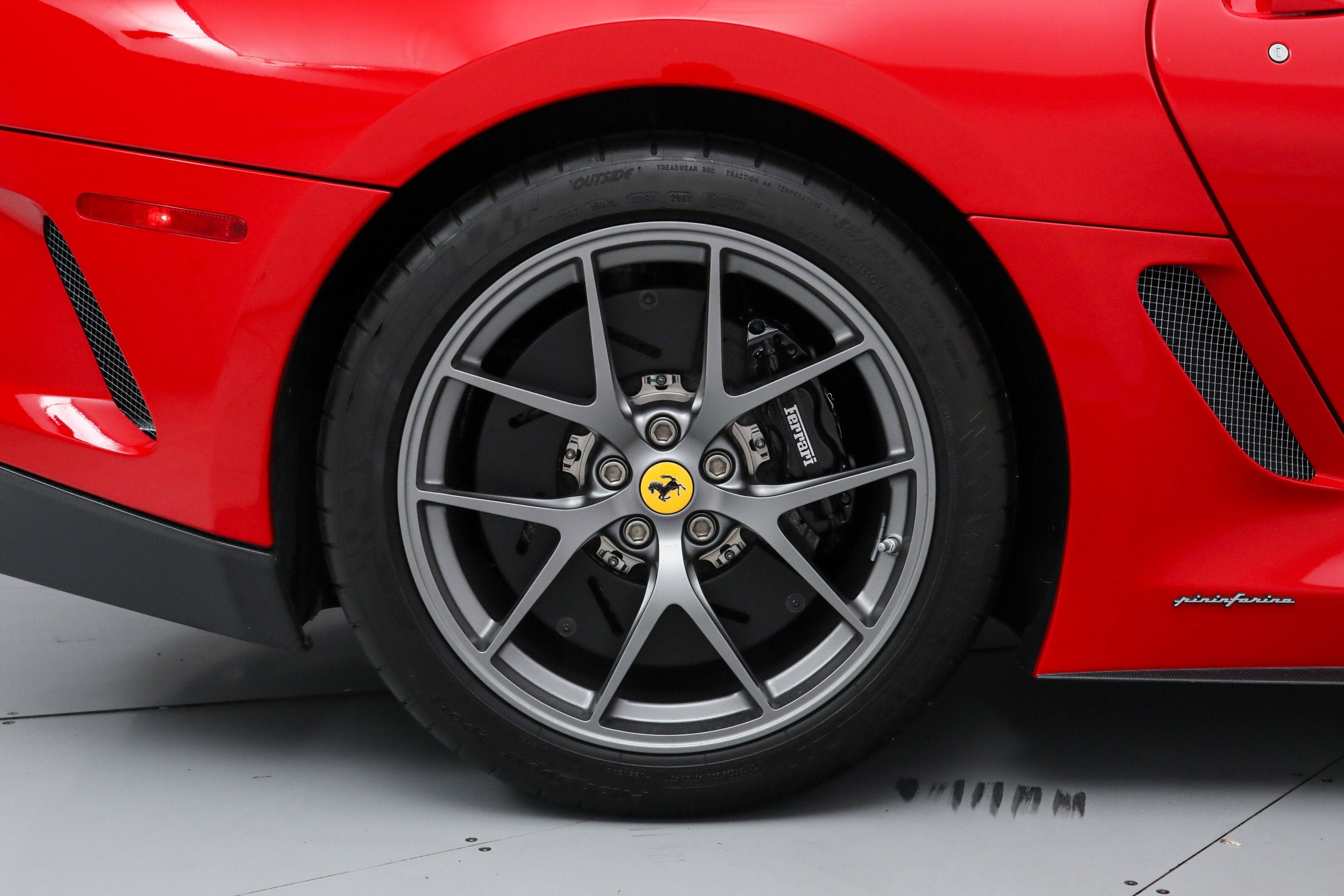 Used 2011 Rosso Corsa Ferrari  image 40