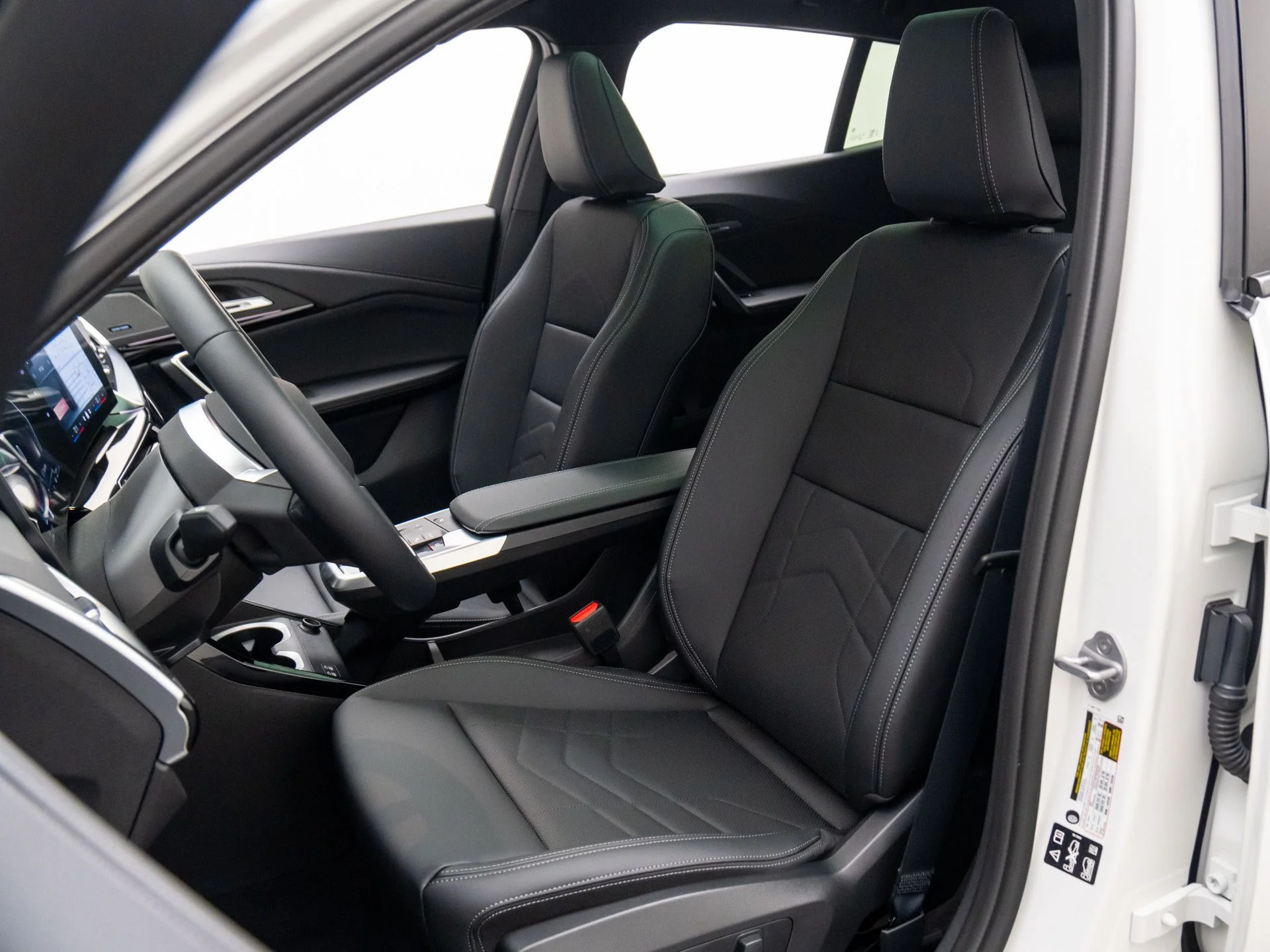 New 2026 White BMW xDrive28i image 15
