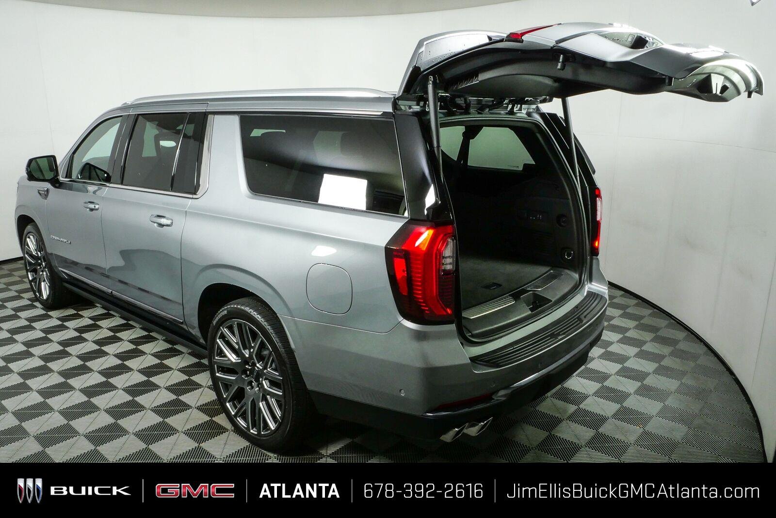 Used 2025 Sterling Metallic GMC Denali Ultimate image 38