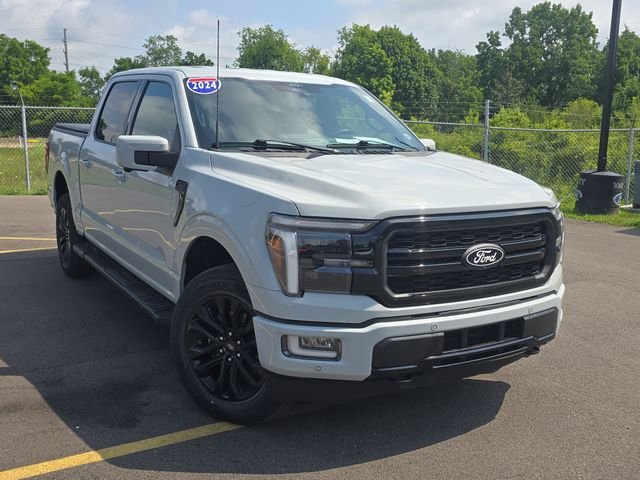 Certified Used 2024 Avalanche Ford Lariat image 1