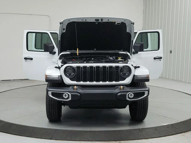 New 2026 Bright White Clear-Coat Exterior Paint Jeep 85th Anniversary Edition image 10