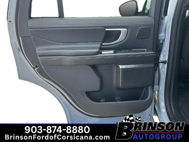 New 2027 Glacier Gray Metallic Tri-Coat Ford Platinum image 28
