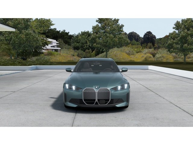 New 2026 Cape York Green Metallic BMW i4 image 3
