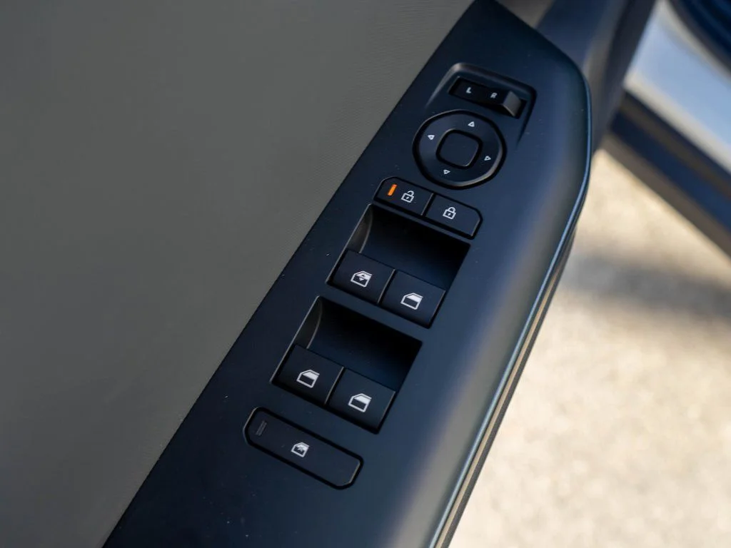 2025 Kia K4 LX - Photo 16