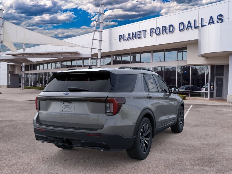 New 2026 Carbonized Gray Metallic Ford ST-Line image 8