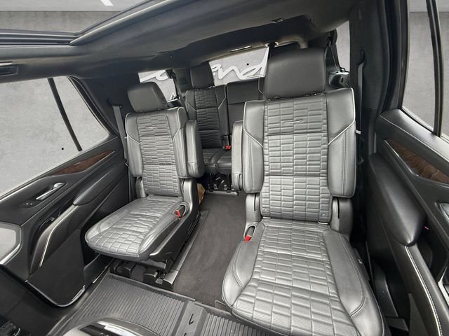 Used 2021 Black Cadillac Sport Platinum image 22
