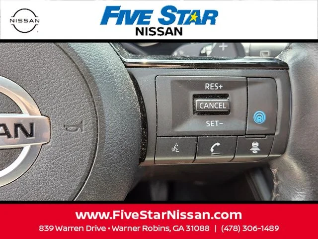 Used 2021 Red Nissan SL image 24