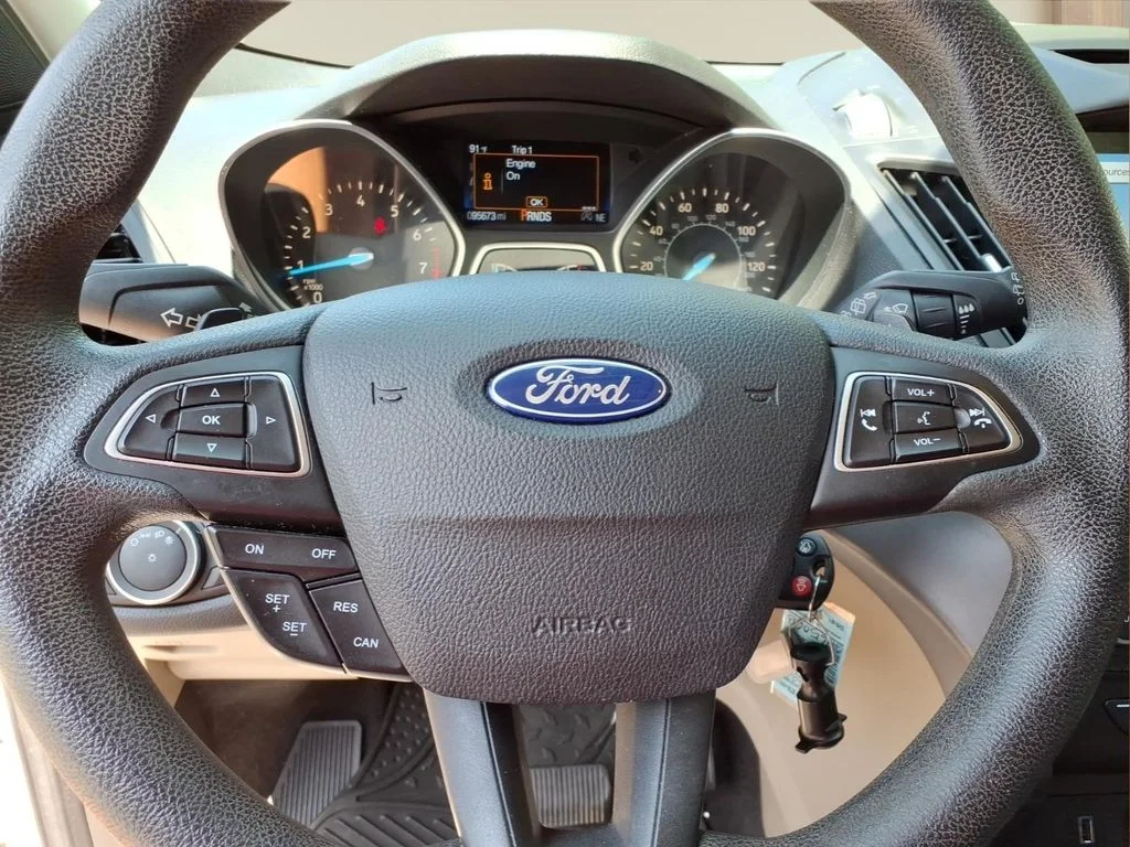 Used 2017 White Ford SE image 11