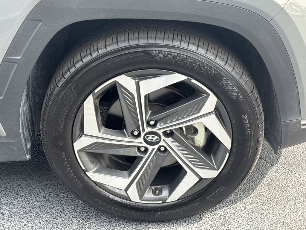 Used 2024 Gray Hyundai SEL image 12