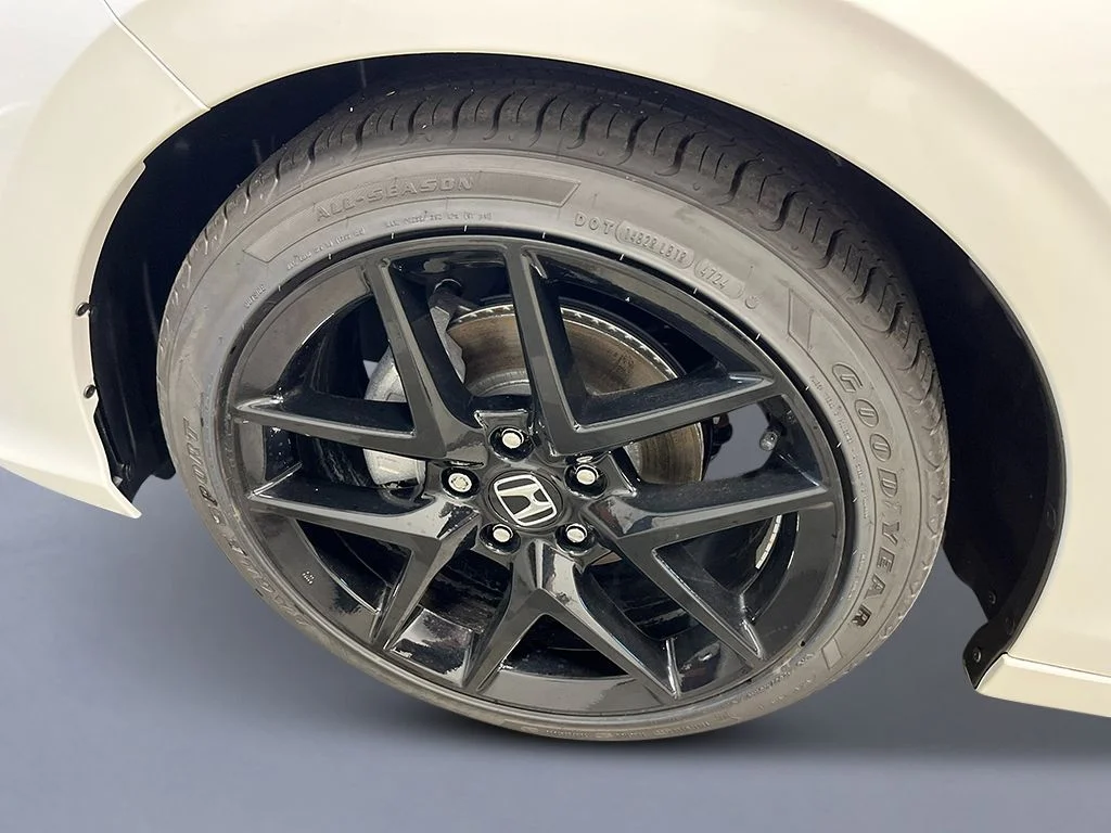 New 2026 Platinum White Pearl Honda Sport 2.0 image 11