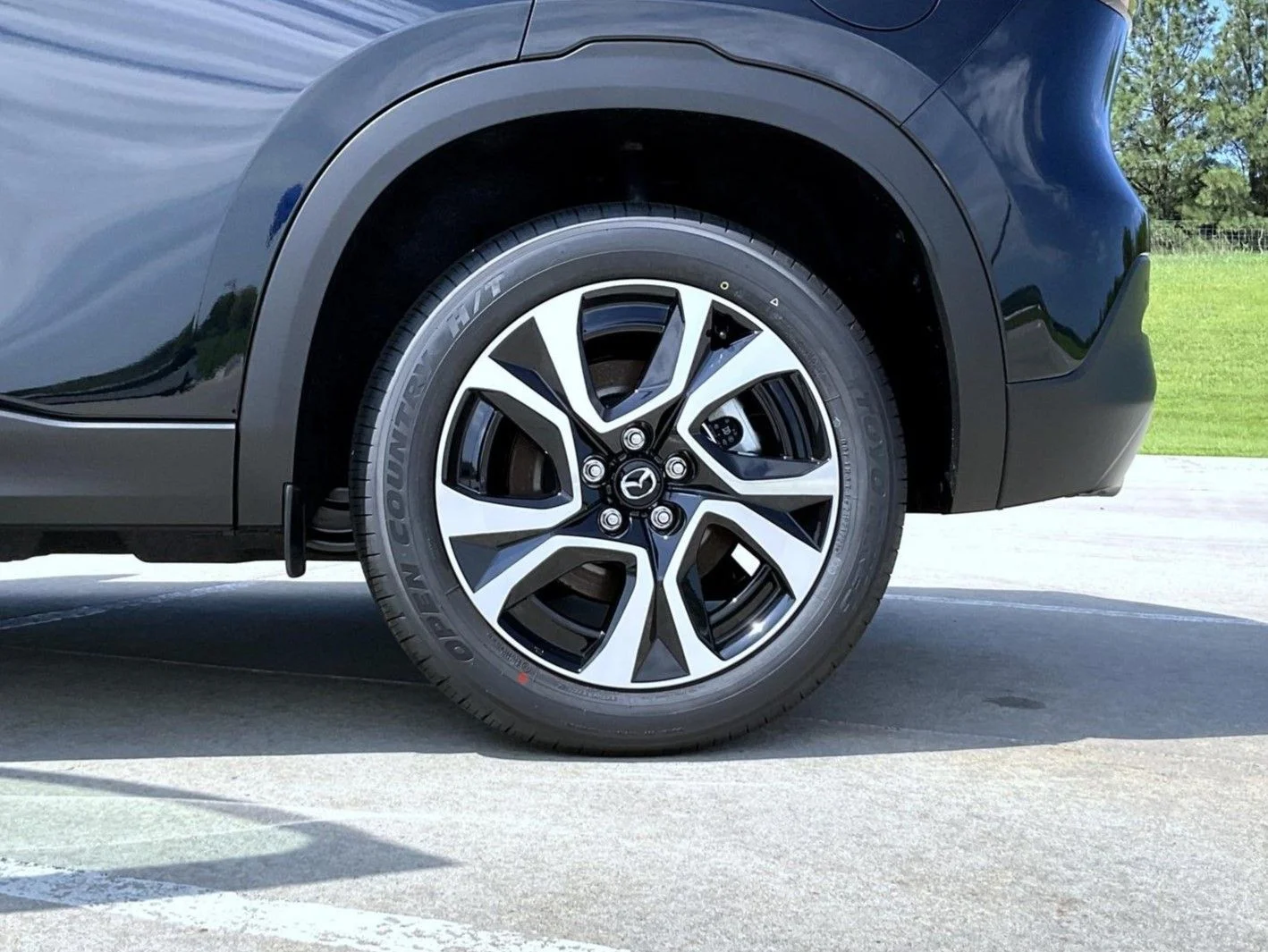 New 2026 Jet Black Mica Mazda 2.5 S Preferred AWD image 24