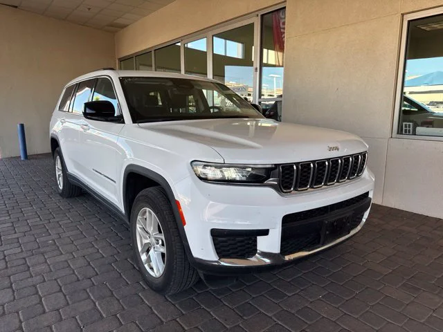 Certified Used 2023 White Jeep Laredo image 6