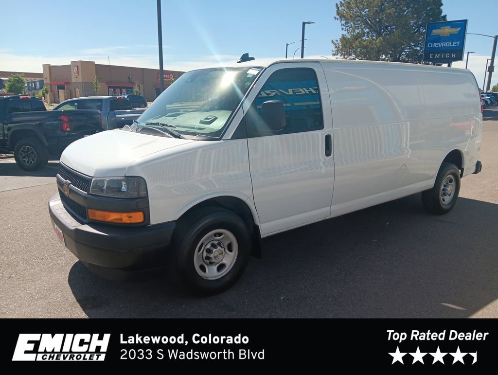 Used 2024 Summit White Chevrolet WT image 1