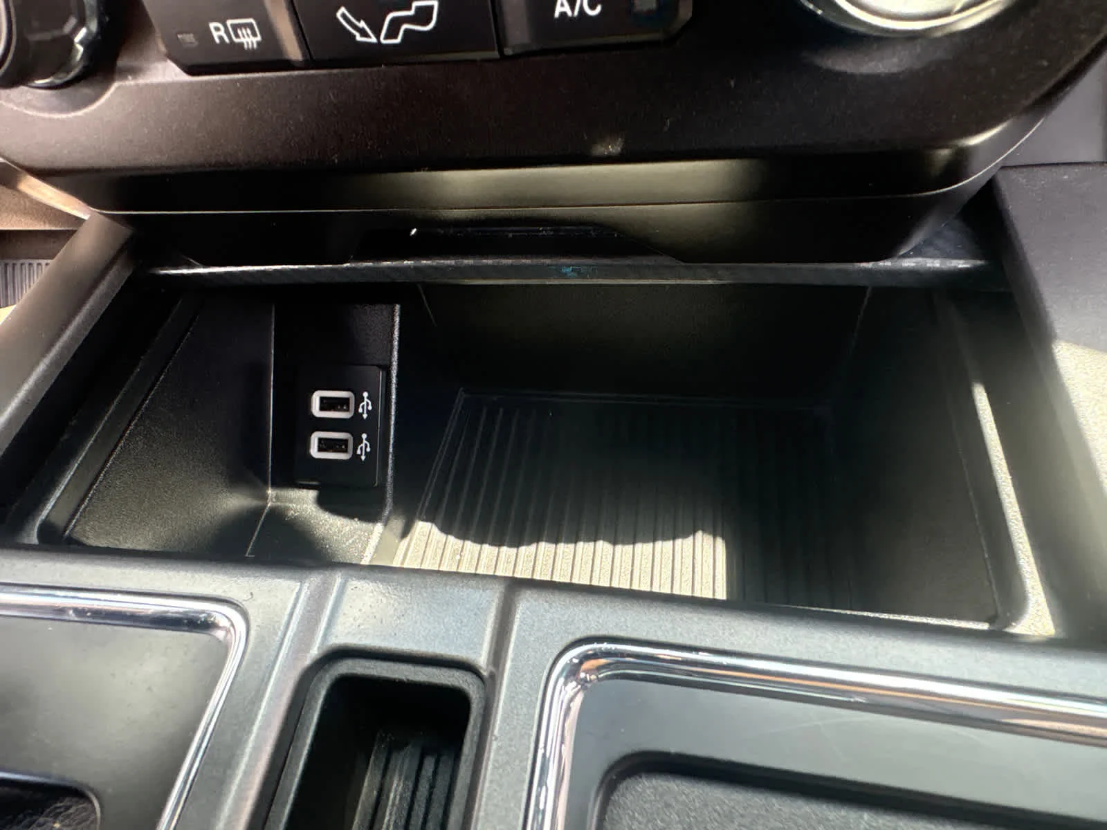 Used 2019 Ingot Silver Metallic Ford XLT image 29