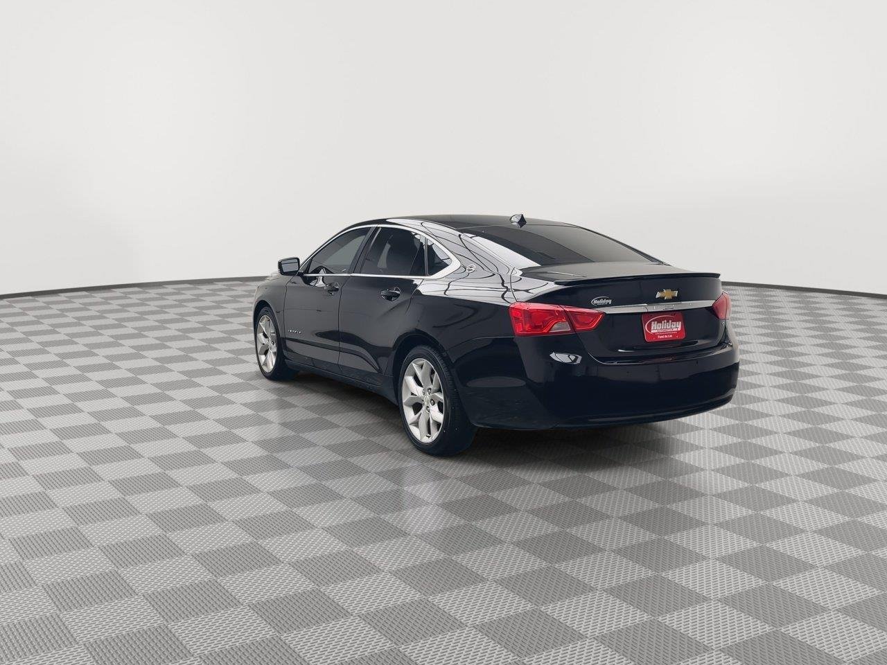 Used 2014 Black Chevrolet LT image 33