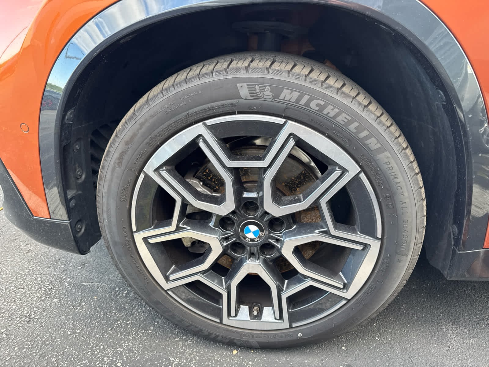 Used 2025 Utah Orange Metallic BMW xDrive28i image 22