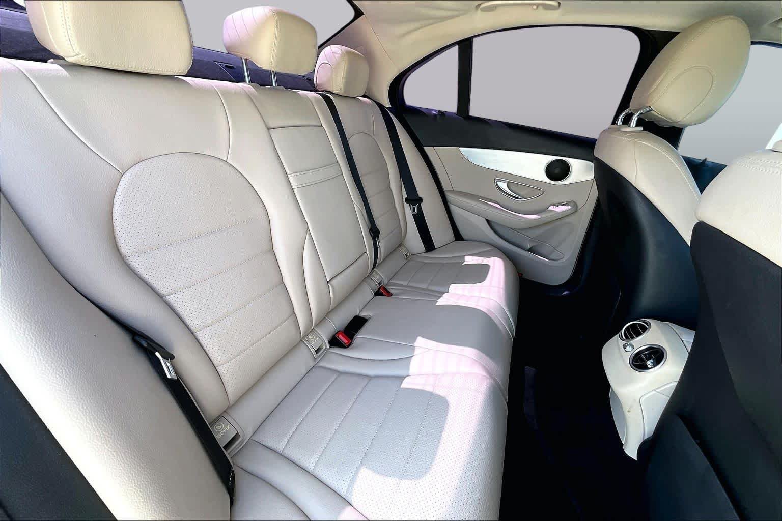 Used 2019 Lunar Blue Metallic Mercedes-Benz C 300 image 18