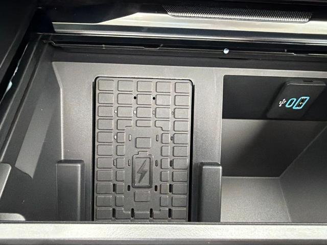 New 2026 Star White Metallic Tri-Coat Ford F-250® Platinum® image 34