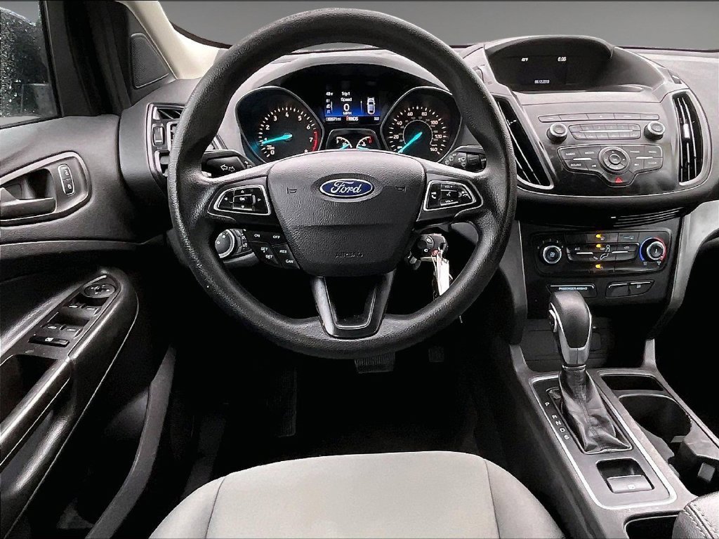 Used 2019 Silver Ford S image 17