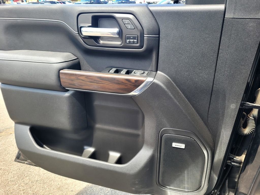 2023 GMC Sierra 2500HD SLT - Photo 17