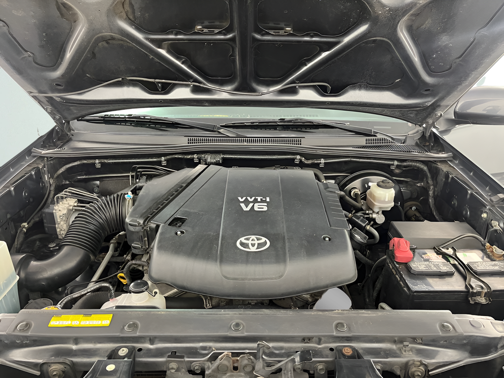 Used 2011 Magnetic Gray Metallic Toyota PreRunner image 17