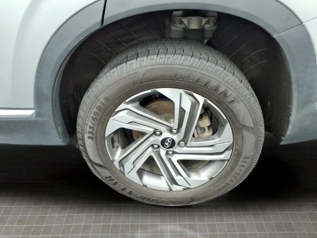 Used 2021 Silver Hyundai SEL image 10