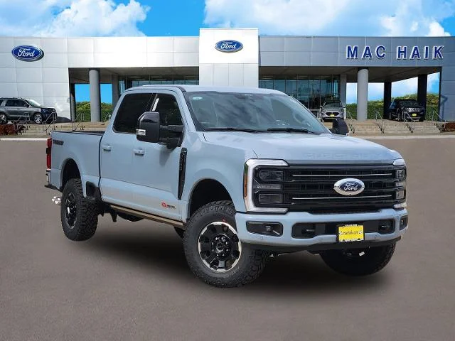 New 2026 Glacier Gray Metallic Tri-Coat Ford F-250® Platinum® image 23