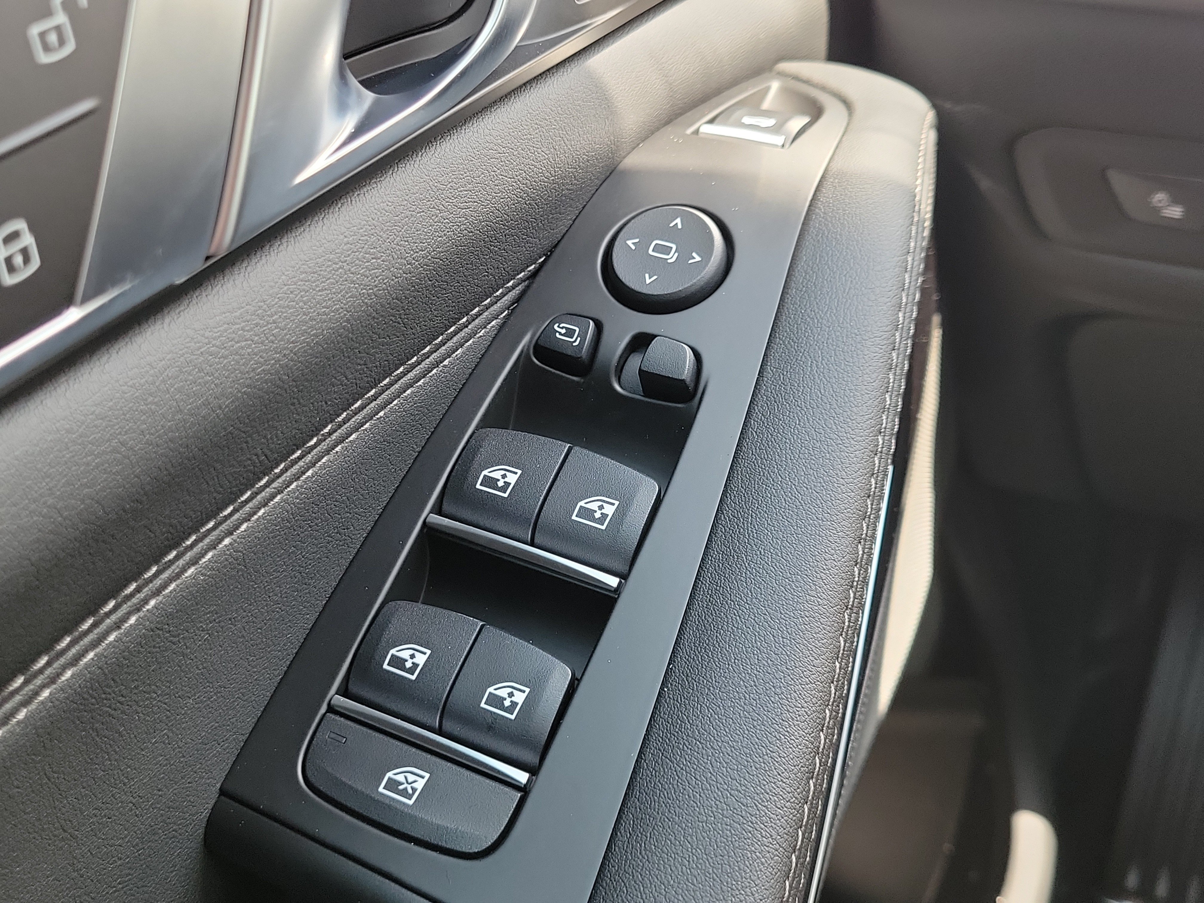 New 2026 Brooklyn Grey Metallic BMW sDrive40i image 25