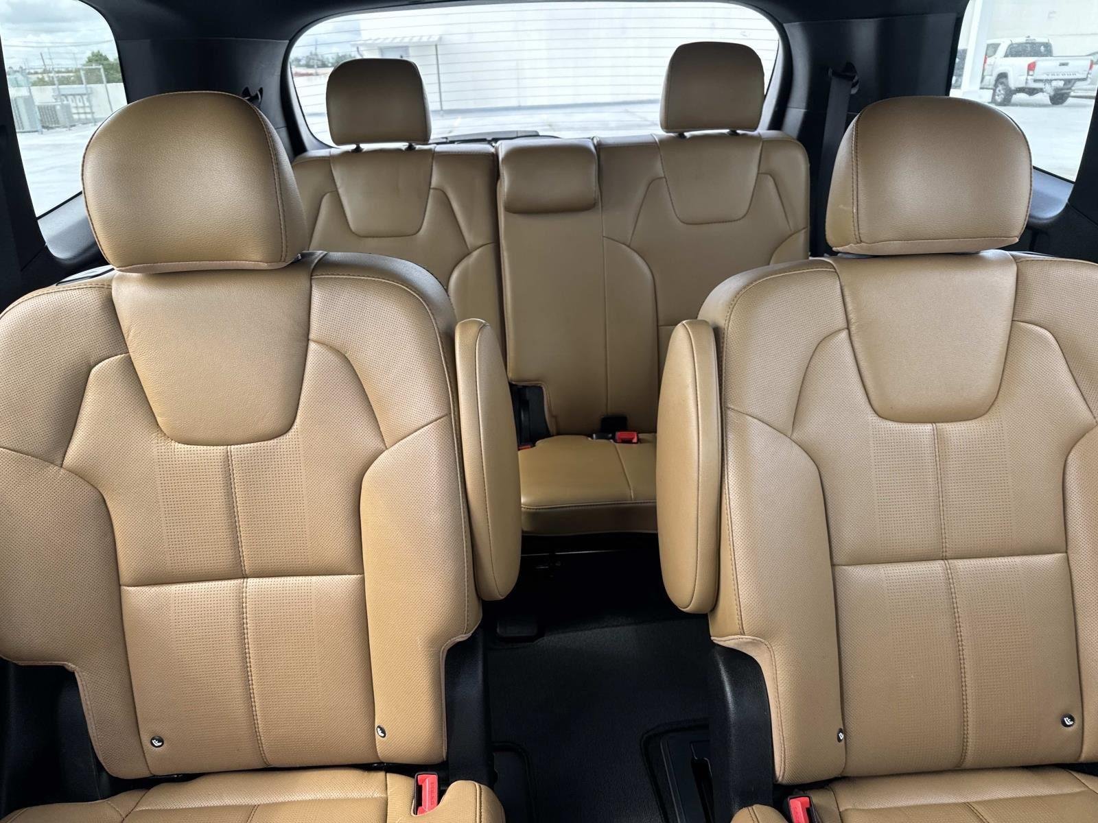 Used 2020 Ebony Black Kia SX image 9