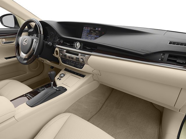 Used 2013 Tan Lexus Hybrid image 18